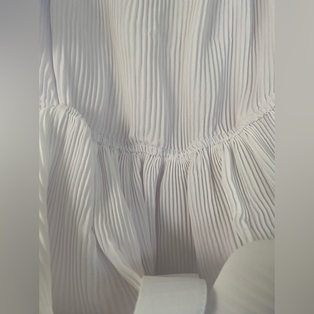 ASHLEY STEWART - WHITE PLEATED RUFFLE BLOUSE - Picture 5 of 7